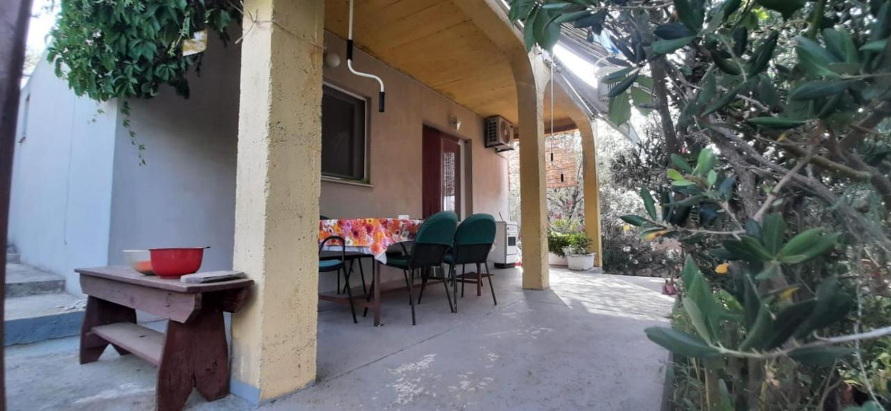 Holiday Home Zeljana Kaprije Exterior foto