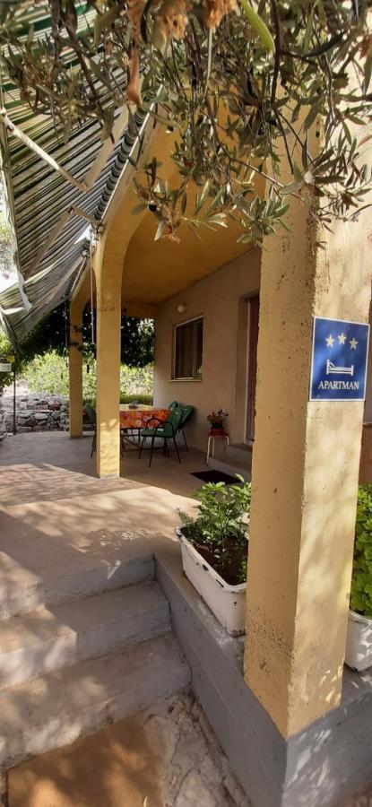 Holiday Home Zeljana Kaprije Exterior foto